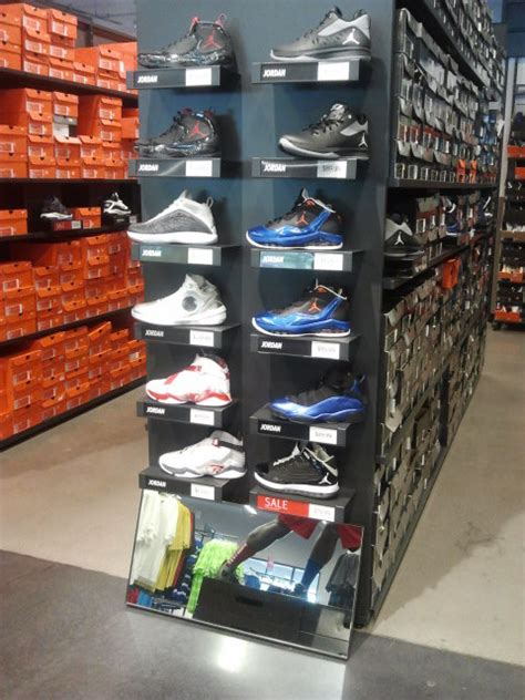 adidas outlet store san diego